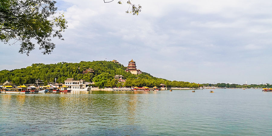 Kunming Lake